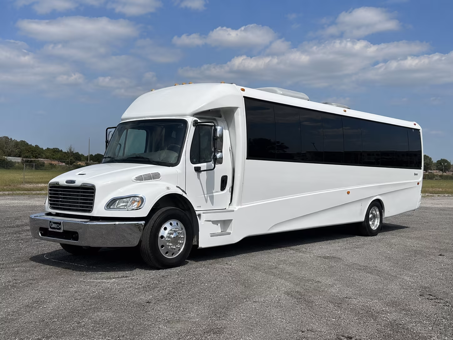 fairfield 50 passenger party bus