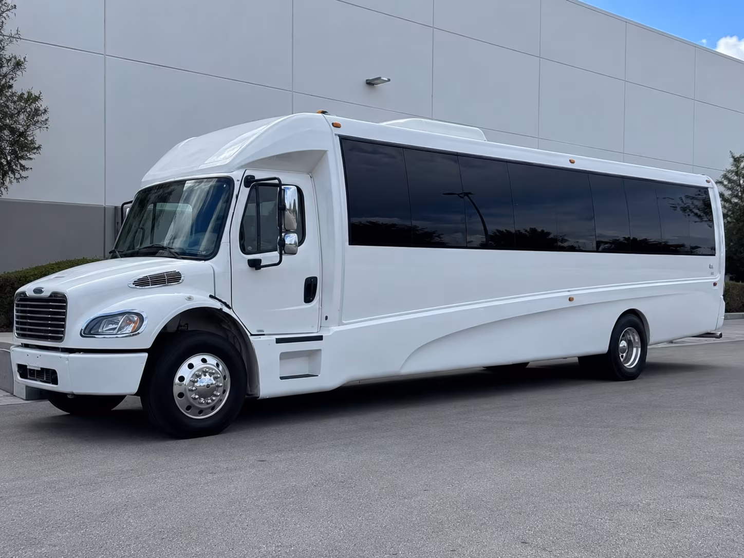 fairfield party bus rental 2